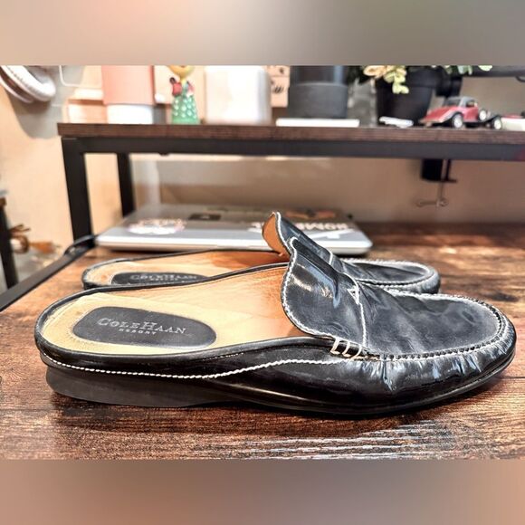 Cole Haan Black Patent Loafer size 10.5b - Picture 1 of 11